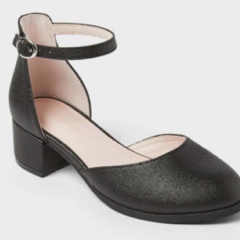Kids' Hazel Dress Heels - Art Class™ Ankle Strap, Adjustable Buckle 
Size 5